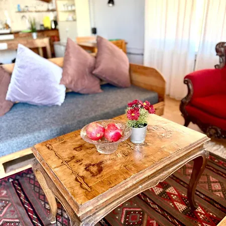 Kaleici Muhtesem Teras Keyfi Harika Dizayn Ve Lokasyon Apartman