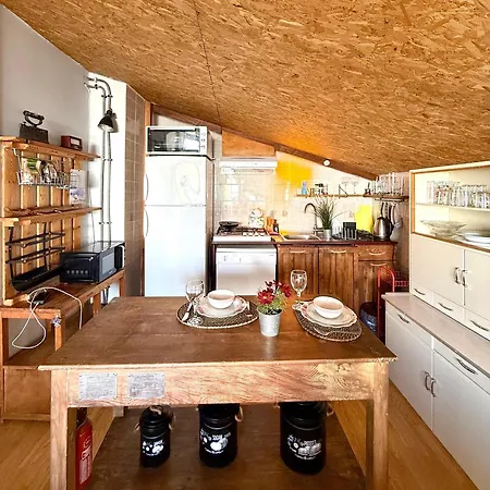 Kaleici Muhtesem Teras Keyfi Harika Dizayn Ve Lokasyon Apartman *
