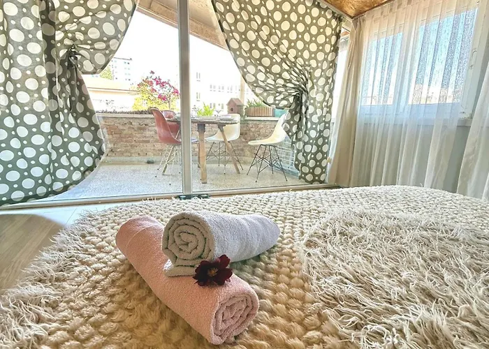 Appartamento Kaleici Muhtesem Teras Keyfi Harika Dizayn Ve Lokasyon Antalia